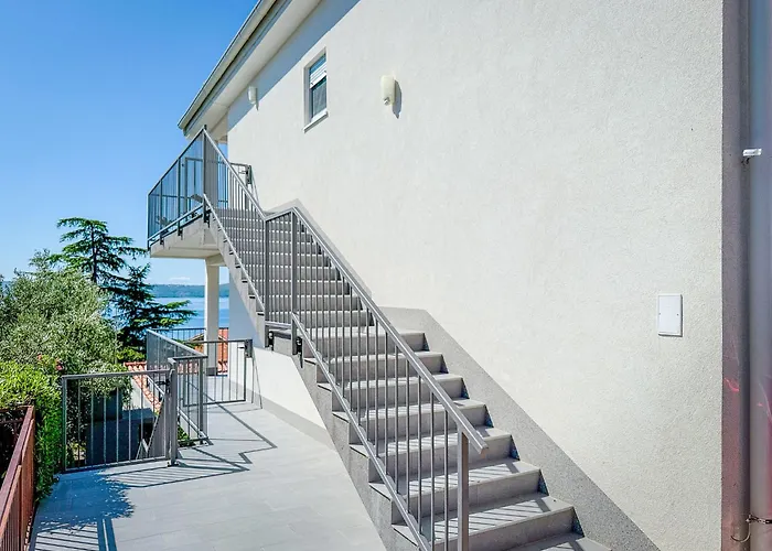 Vlado By Interhome Maslenica