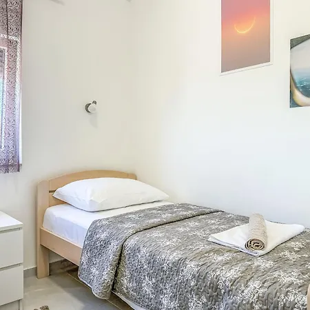 Appartement Vlado By Interhome *