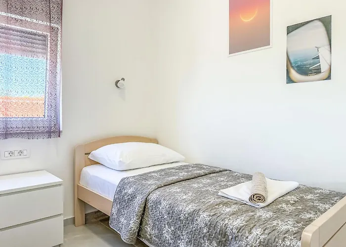 Апартаменты Vlado By Interhome *